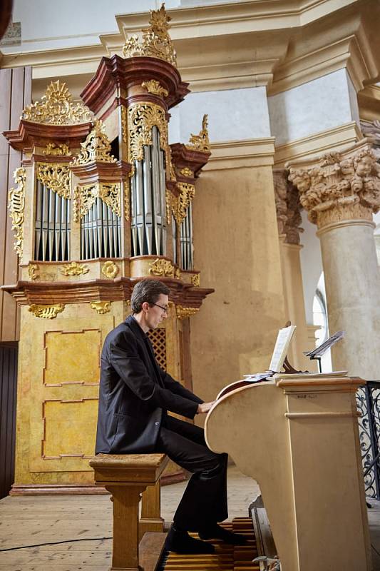 Čtvrtý festivalový koncert v Kuksu zakončily ovace ve stoje.