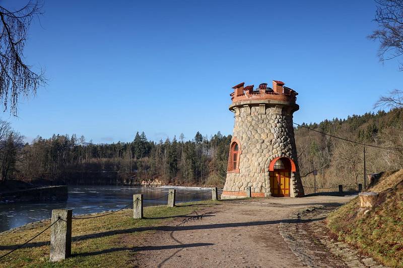 Přehrada Les Království nedaleko Dvora Králové nad Labem.