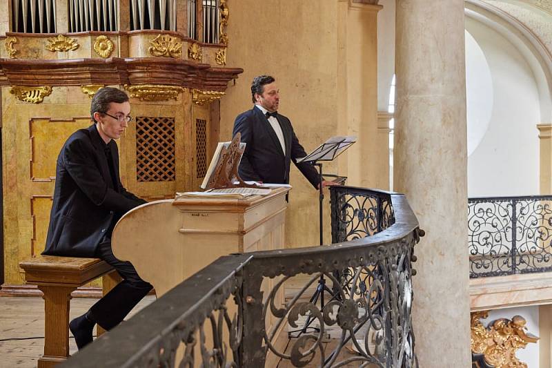 Čtvrtý festivalový koncert v Kuksu zakončily ovace ve stoje.