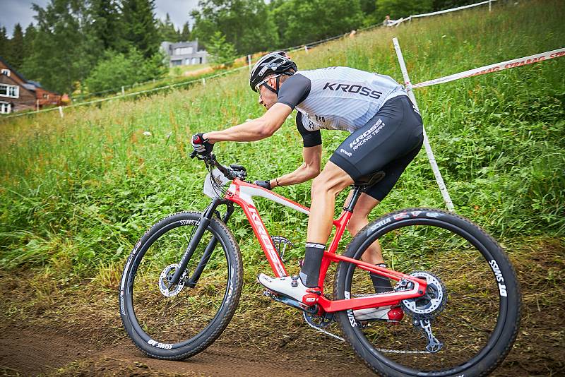 Mistrovství ČR a závod Českého poháru v cross country na horských kolech v Peci pod Sněžkou.