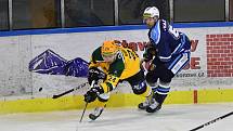 Čtvrtfinále play off hokejové Chance ligy: HC Stadion Vrchlabí - VHK Robe Vsetín.