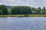 Závody dračích lodí v Dolcích u Trutnova 2017.