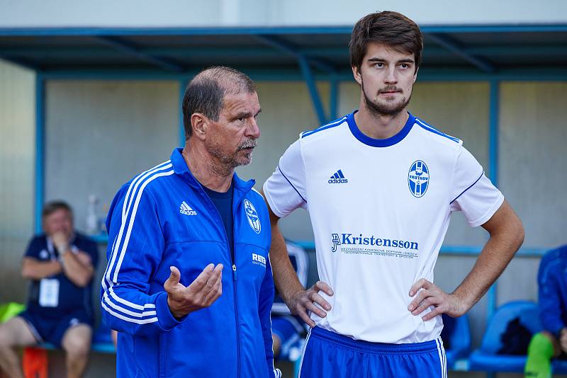 Fotbalisté Trutnova na domácím hřišti inkasovali debakl do Vysokého Mýta.