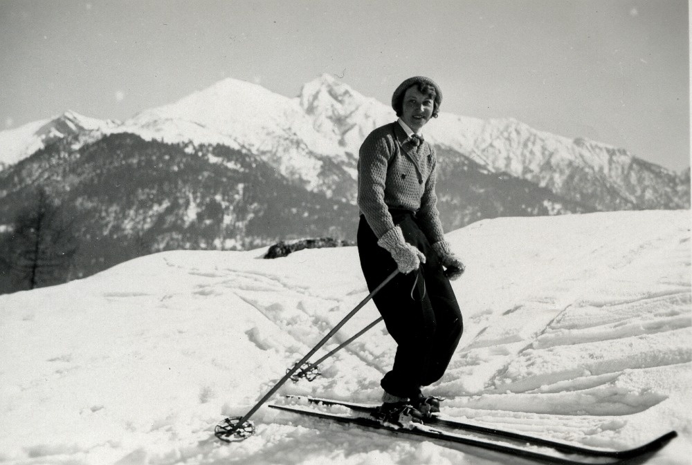 Ať to frčí“ aneb Jaké byly počátky lyžování v oblíbených Krkonoších -  Jablonecký deník