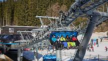 Skiareálu Špindlerův Mlýn zahájí v sobotu 10. prosince lyžařskou sezonu ve Svatém Petru.