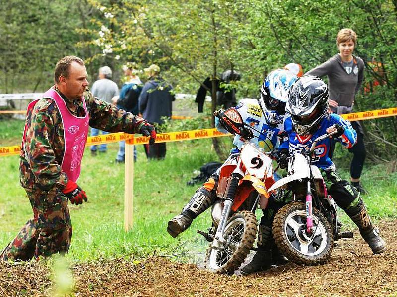 MG SPORT UFO KTM enduro cross country 2010 v Košťálově