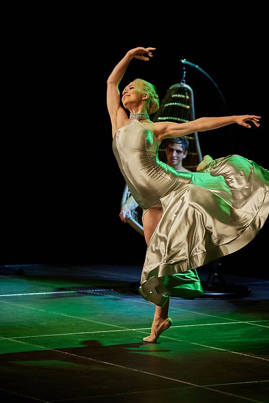 Jubilejní 40. ročník mezinárodního hudebního festivalu Trutnovský podzim zahájila slavná Dvořákova opera Rusalka.