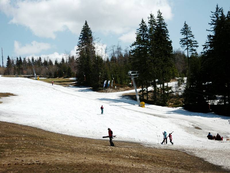 Lyžařská sezóna v Krkonoších skončila