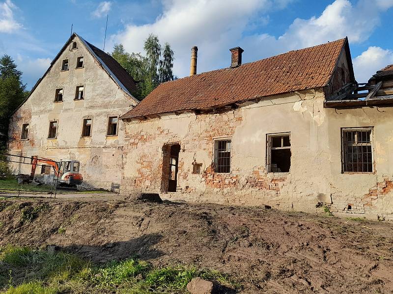 Architekt Josef Smutný pokračuje v obnově památkově chráněného pivovaru v Rudníku.