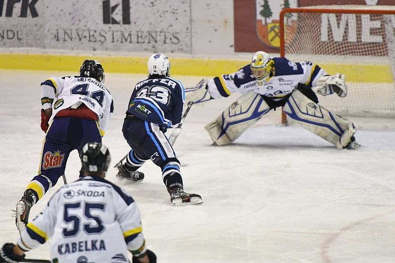 Vrchlabští hokejisté ve 32. kole Chance ligy přehráli soupeře ze Šumperka 4:2.