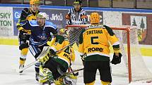 Čtvrtfinále play off hokejové Chance ligy: HC Stadion Vrchlabí - VHK Robe Vsetín.