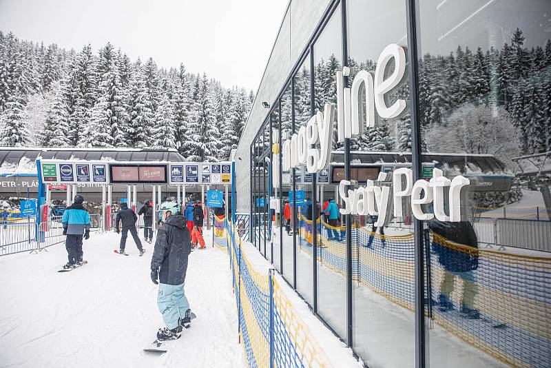 Skiareál Špindlerův Mlýn zahájí v sobotu 10. prosince lyžařskou sezonu.