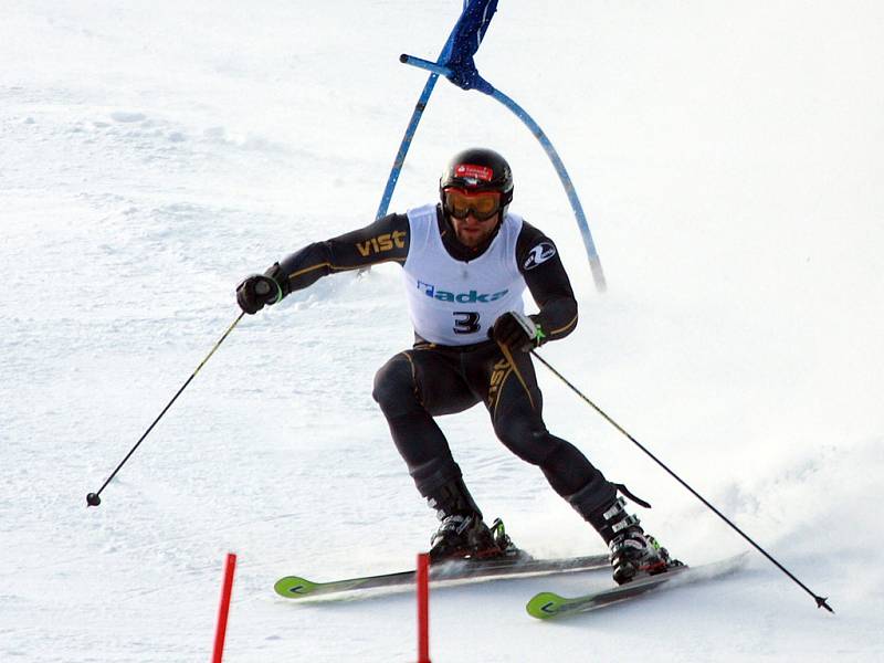 Mistrovství České republiky ve sjezdovém lyžování ve Špindlerově Mlýně - obří slalom muži.