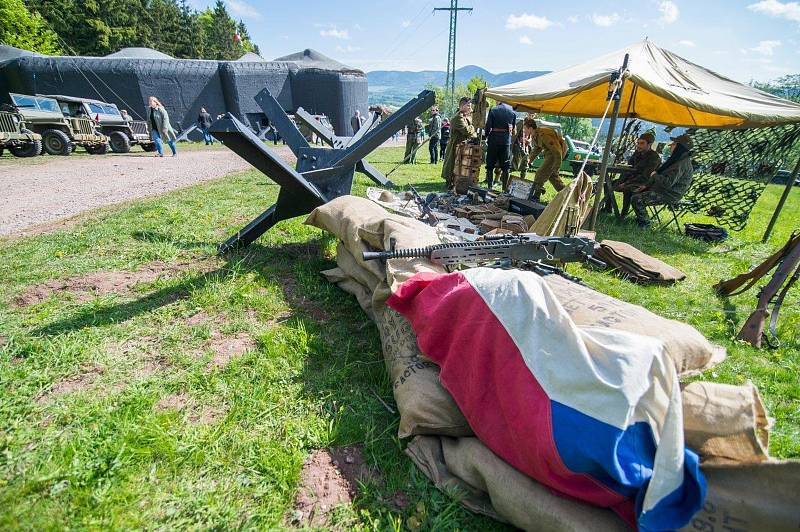 Sraz vojenské techniky u Stachelbergu v roce 2019.