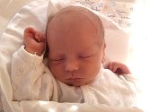 JAKUB NoSEK se narodil 12. listopadu v 9.26 hodin rodičům Kristýně a Jakubovi. Vážil 2,48 kg. Rodina má domov ve Svobodě nad Úpou.