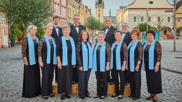 Sólista Vídeňské státní opery zazpívá s Královédvorským chrámovým sborem