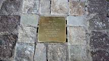 Trutnov odhalil na třech různých místech ve městě kameny zmizelých, které připomínají oběti holokaustu pocházející z Trutnova.