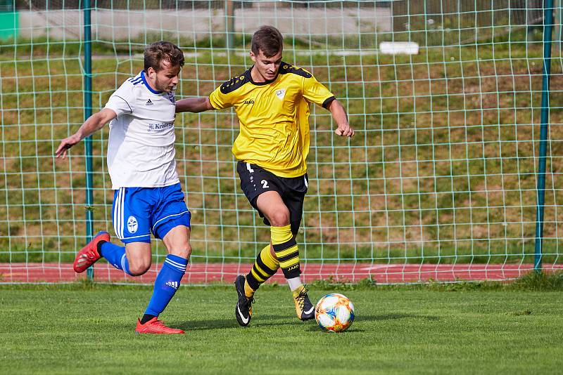 Fotbalisté Trutnova na domácím hřišti inkasovali debakl do Vysokého Mýta.