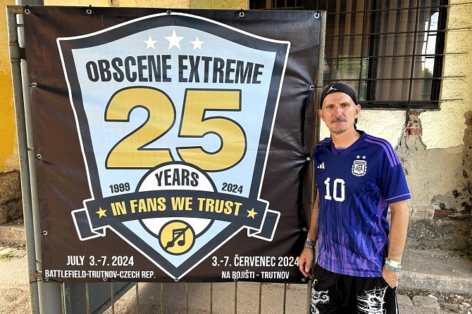Miloslav Čurby Urbanec organizuje v Trutnově festival nejtvrdší hudby Obscene Extreme. Letošní ročník se koná od 3. do 7. července.