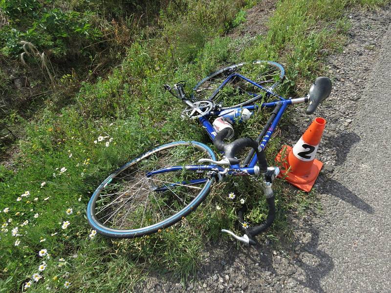 Nehoda cyklisty v obci Kocbeře na Trutnovsku.