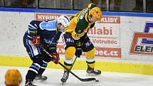 Čtvrtfinále play off hokejové Chance ligy: HC Stadion Vrchlabí - VHK Robe Vsetín.