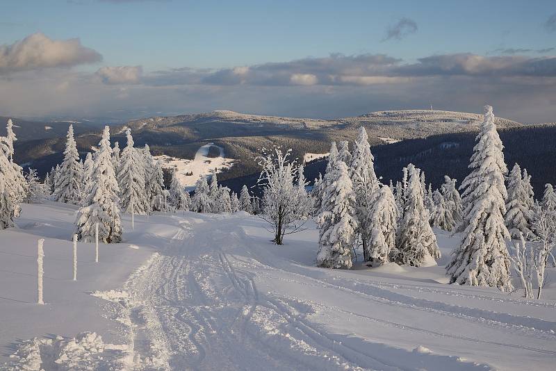 První jarní den v Krkonoších v sobotu 21. března.