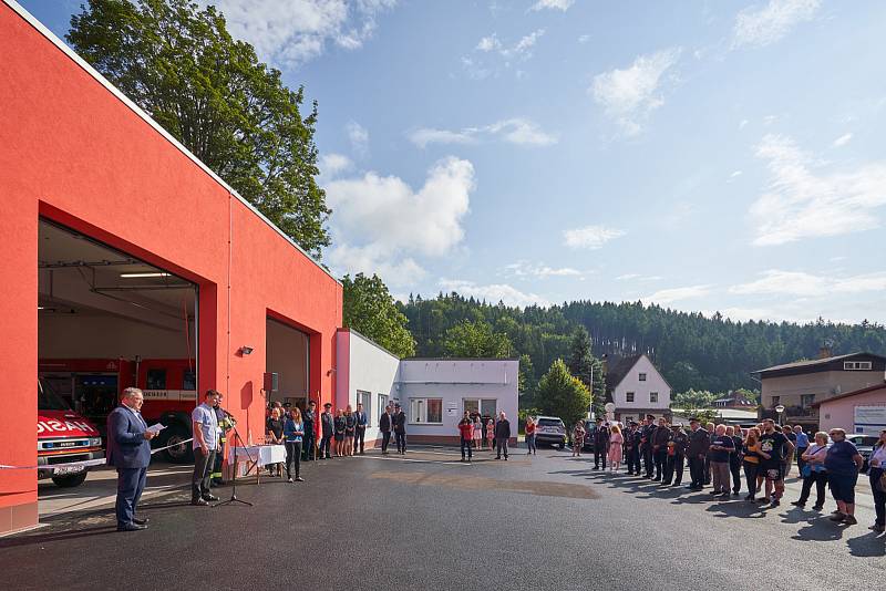Slavnostní otevření nové požární zbrojnice v Trutnově - Horním Starém Městě.