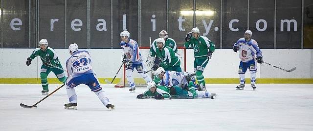 1. osmifinále druhé hokejové ligy: Trutnov - Děčín.