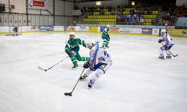 1. osmifinále druhé hokejové ligy: Trutnov - Děčín.