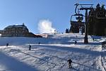 V Peci pod Sněžkou se dnes lyžovalo bez front.