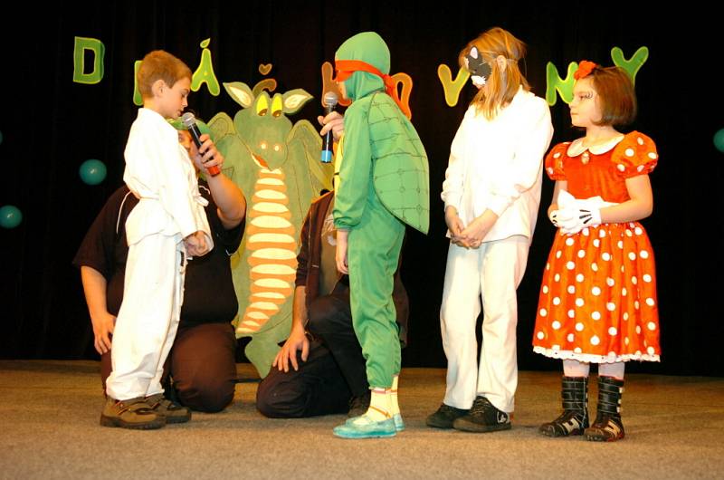 Jednou z akcí k Roku trutnovského draka byly Dráčkoviny, karneval pro děti v Národním domě. 