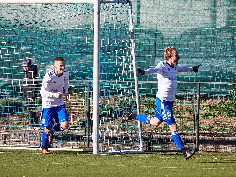 Fotbalisté Trutnova v podzimní derniéře přestříleli Velké Hamry 5:2. Hattrickem se blýskl Matějka.