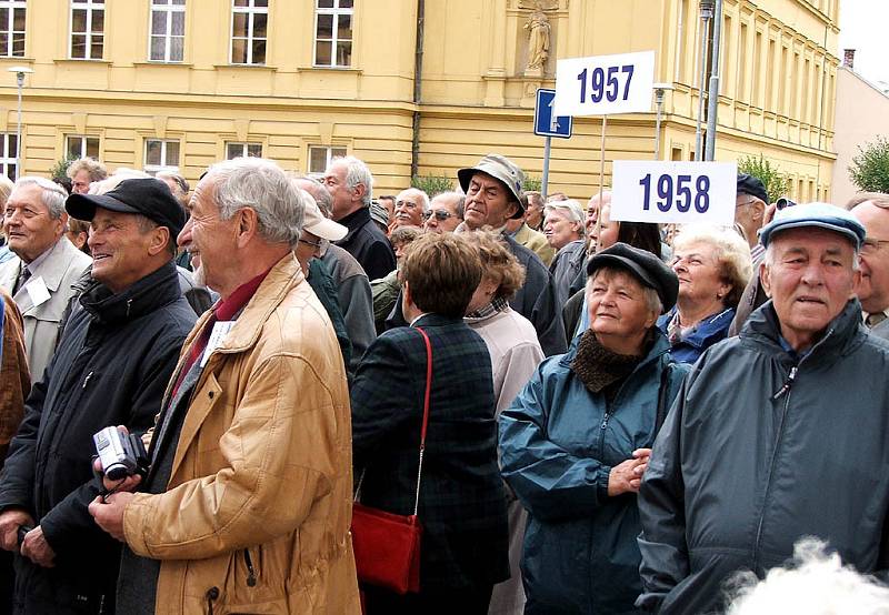 Sraz SŠIS - setkání obchodní školy a textilní průmyslovky