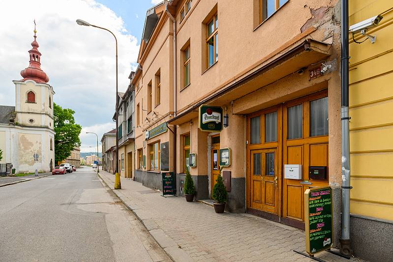 Restaurace ve Dvoře Králové nad Labem byly v pondělí 31. května poprvé otevřené uvnitř.