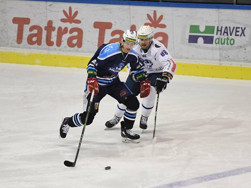 Vrchlabští hokejisté v souboji nováčků Chance ligy přestříleli Kolín 6:3.