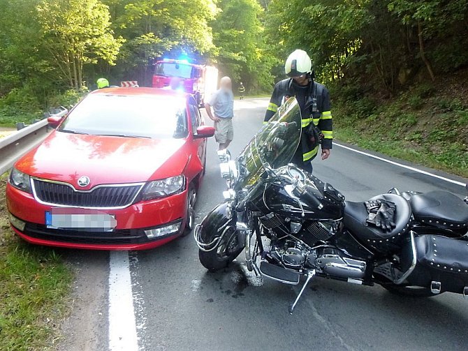 Dopravní nehoda v Petříkovicích