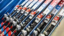 V Žacléři vyrábějí lyže pro Horskou službu