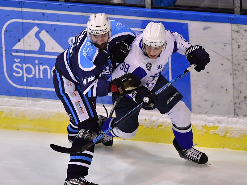 Vrchlabští hokejisté v prvním duelu semifinálové série nestačili na Kolín.