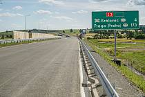 Stavba polské rychlostní silnice S3 v úseku Kamienna Góra - Lubawka v červenci 2023.
