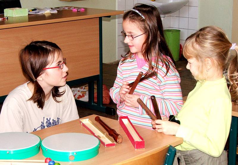 Za Martinem na bílém koni v ZŠ Schulzovy sady -  hudební vědomosti