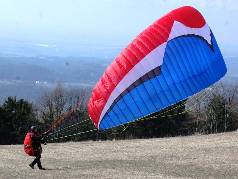 Ilustrační foto - paragliding