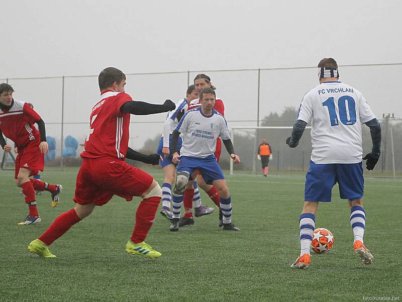 Fotbalisté vrchlabské rezervy si poslední zápas podzimu užili náramně. Kopidlnu nasázeli půltucet branek.