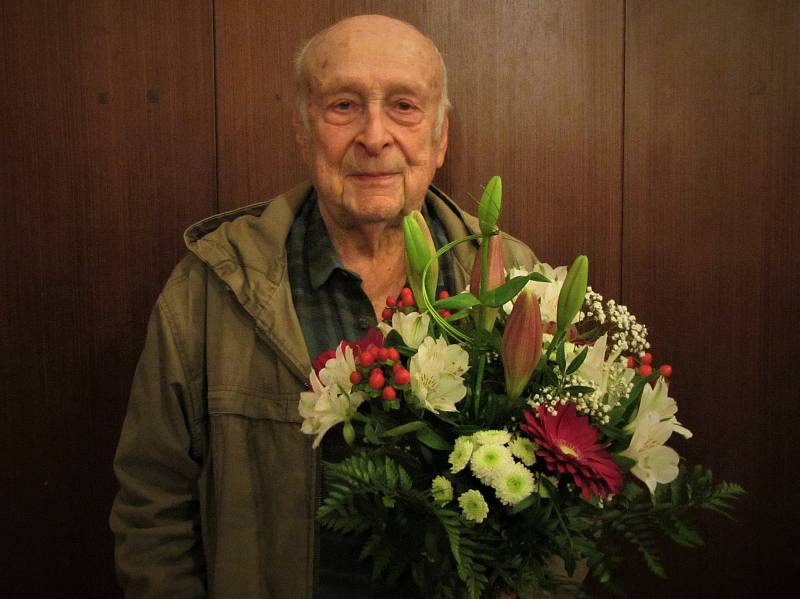 Herec Stanislav Zindulka, rodák z Jilemnice, zemřel ve čtvrtek 14. března ve věku 86 let.