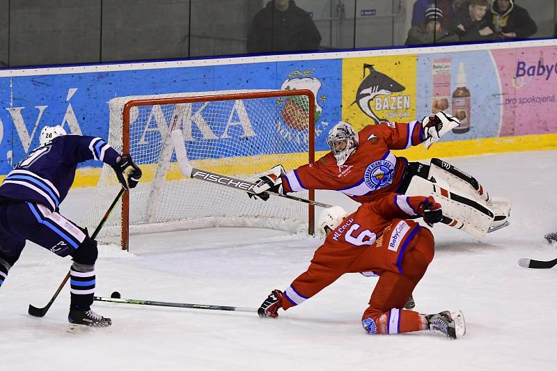 Hokejisté Nové Paky v derby statečně vzdorovali vrchlabskému favoritovi.