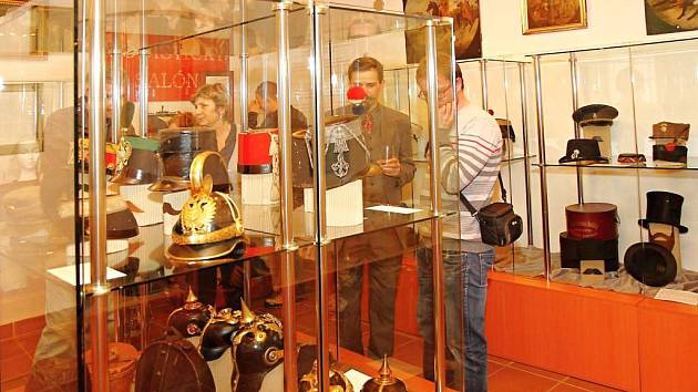 Nechte na hlavě v Krkonošském muzeu ve Vrchlabí