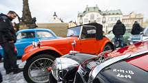 Veteran Car Club Dvůr Králové nad Labem pořádal v sobotu Tříkrálovou jízdu.