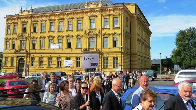 Oslavy gymnázia hýbaly Dvorem Králové