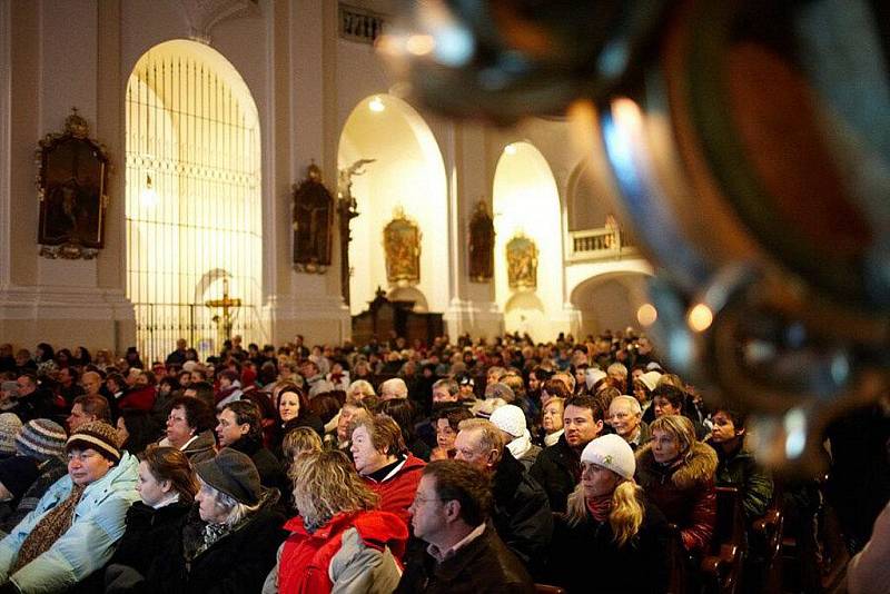 Muzikálové Vánoce v kostele Narození Panny Marie.