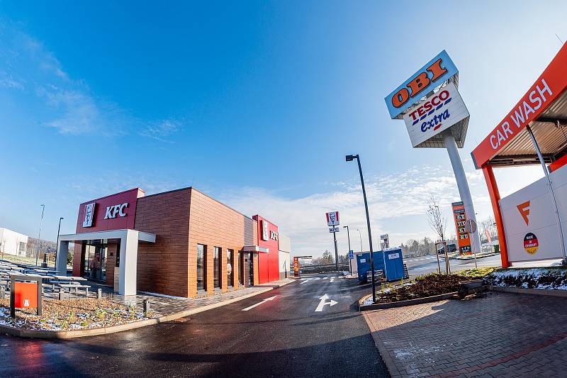 KFC otevře v úterý 30. listopadu v Trutnově svoji první restauraci v Krkonoších.