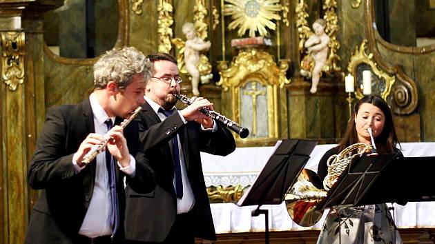 Kvintet se chystal v Krkonoších na francouzský festival 